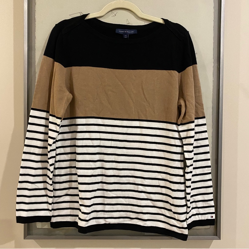 Tommy Hilfiger Striped Sweater in Black/White/Tan - NWT